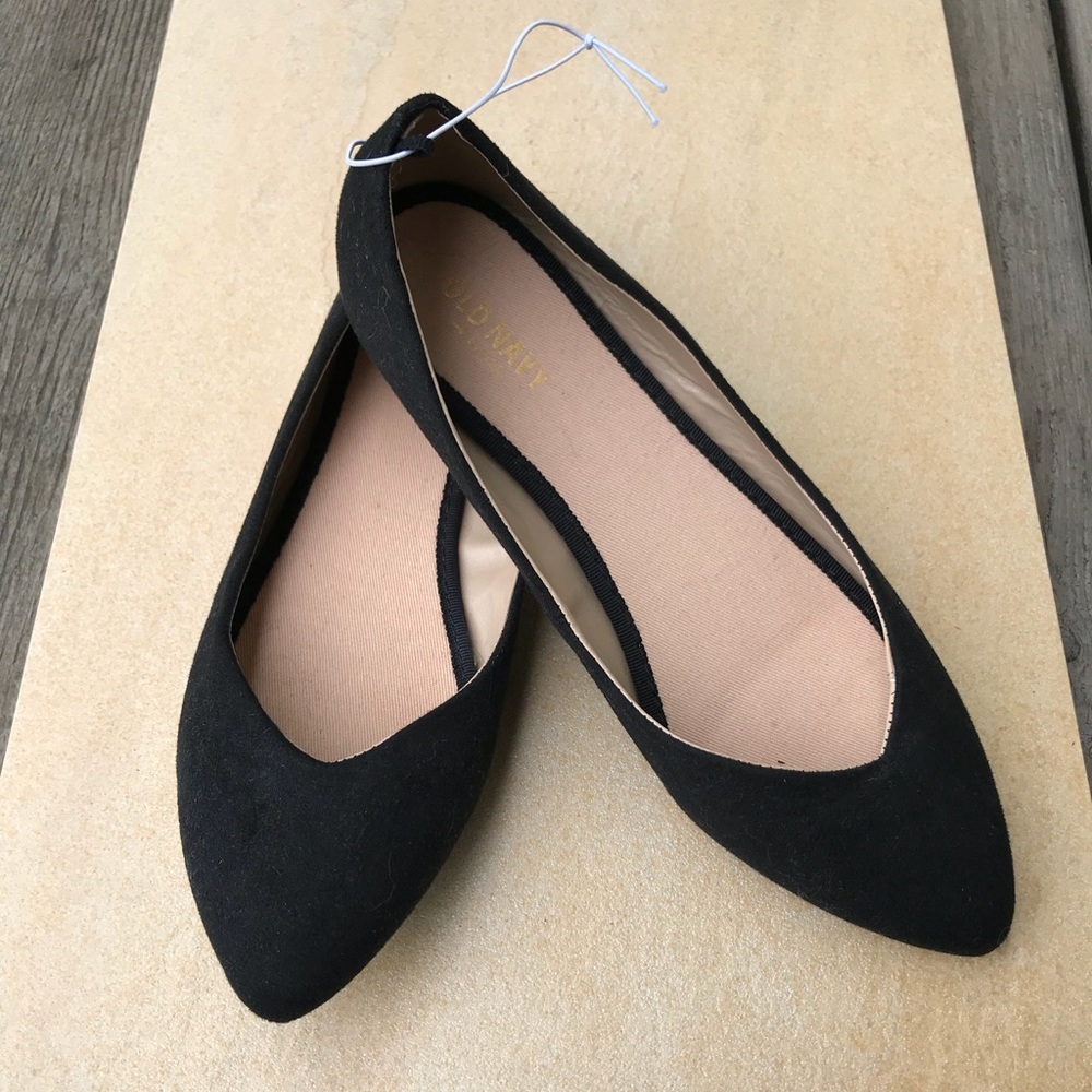 NEW Old Navy black faux suede flats.